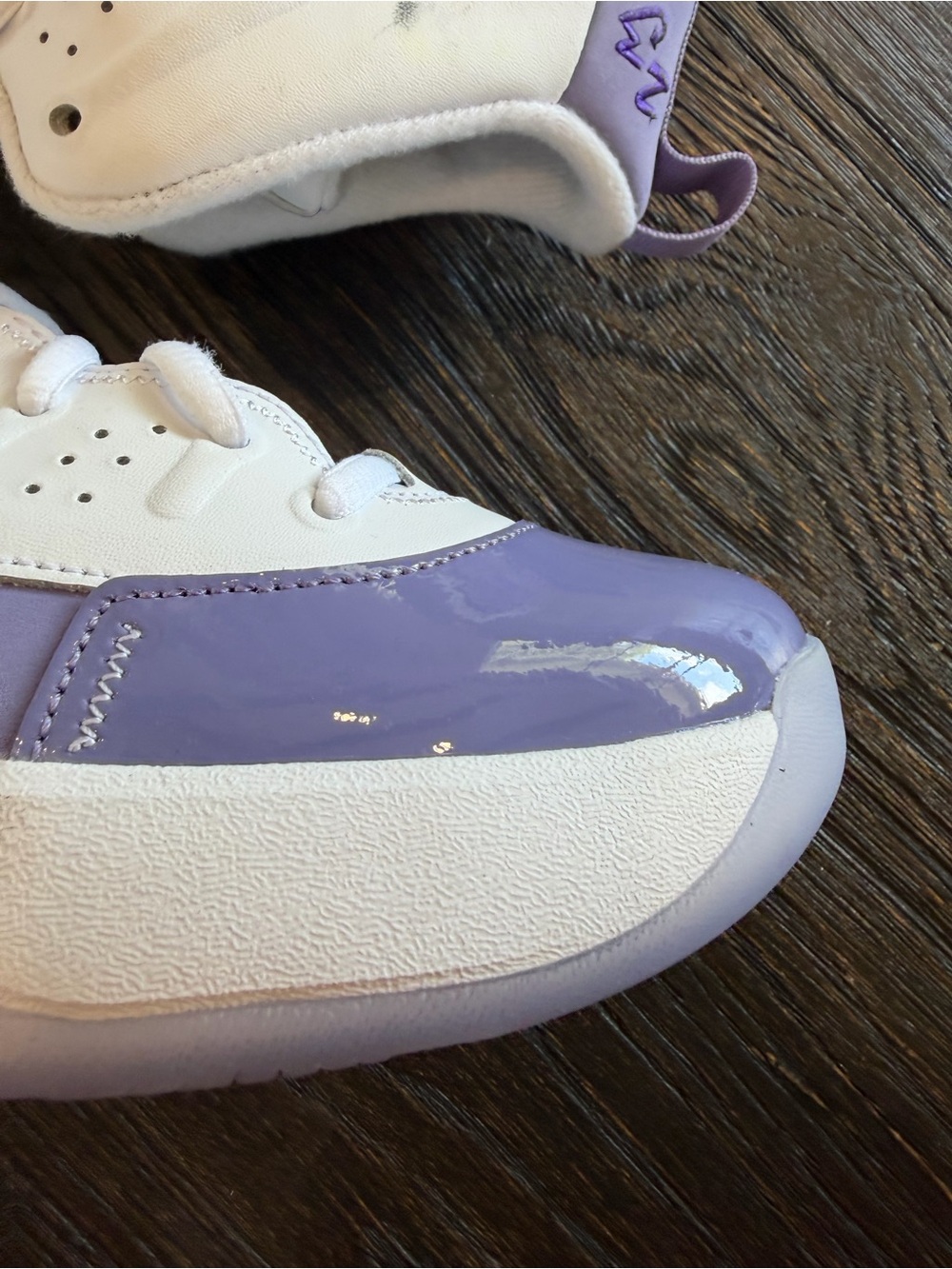 Nike Air Jordan Max Aura 7 White and Purple  6Y - Picture 3 of 11